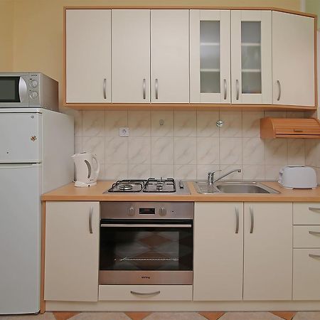 Apartments Bugenvila ツァヴタット エクステリア 写真
