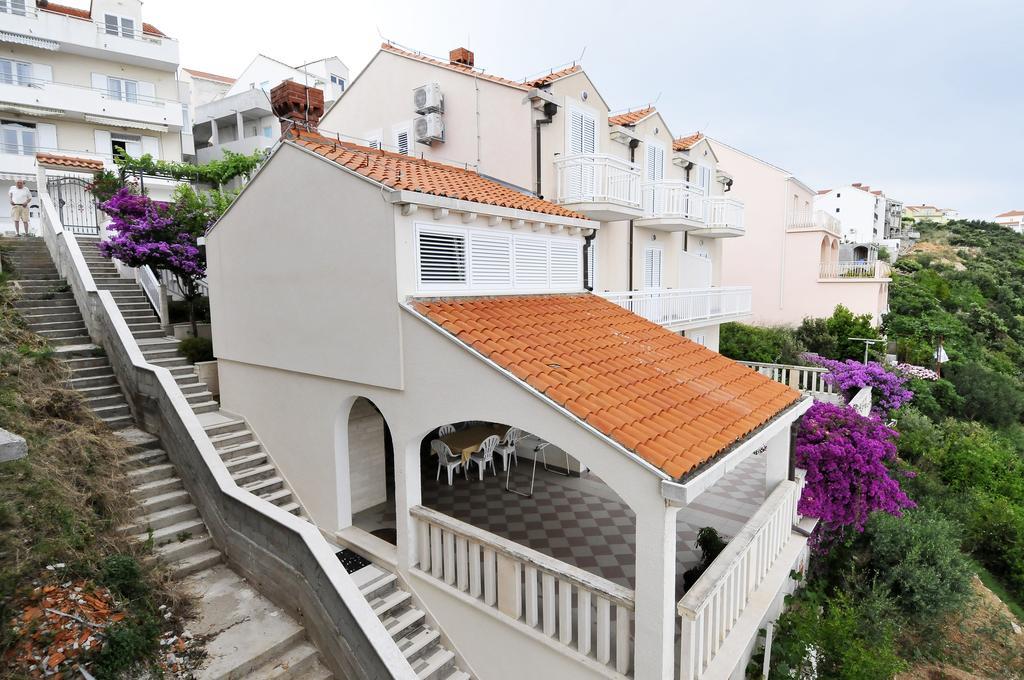 Apartments Bugenvila ツァヴタット 部屋 写真