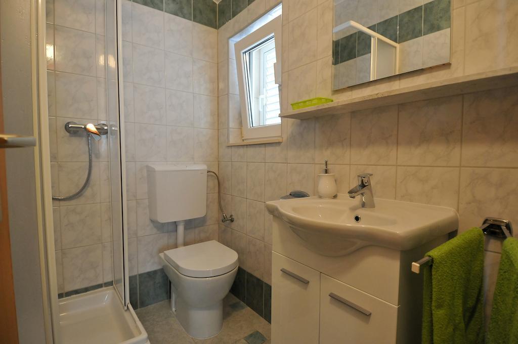 Apartments Bugenvila ツァヴタット 部屋 写真