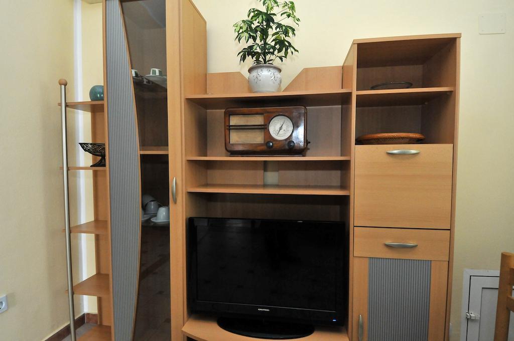 Apartments Bugenvila ツァヴタット 部屋 写真